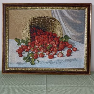 Гобеленовая картина в рамке &laquo;Клубника в корзине&raquo; 50&times;40 см, 50*40 см, 53,5*42,5 см