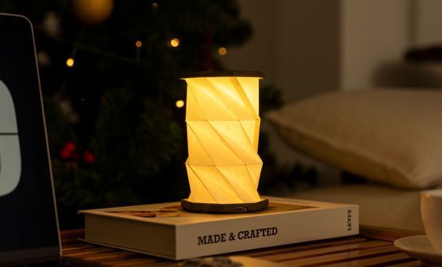 Світильник на акумуляторі Gingko Mini Hexagon Twist, горіх | G036M-WT