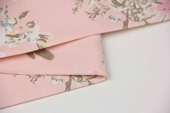 Скатерть с тефлоновым покрытием MacroHorizon Милые птички на розовом